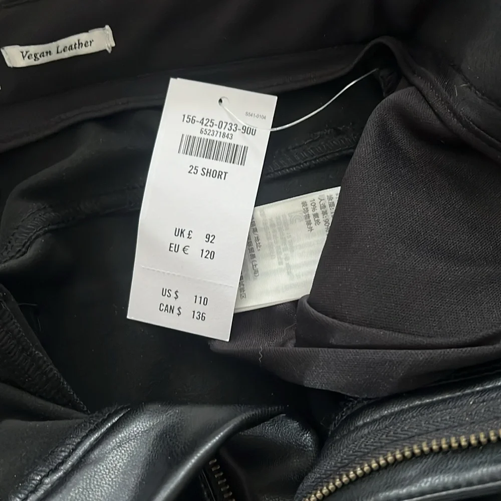 Abercrombie & Fitch Curve Love Black Vegan Leather High-Rise Pants NWT - Picture 3 of 3